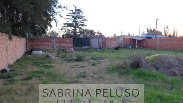 Terreno en Los Ombues al 1100
