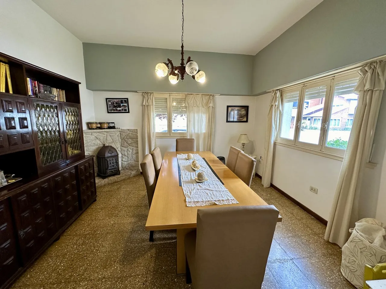 Casa en Hipólito Yrigoyen 4300