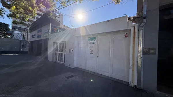 Casa en Pellegrini al 2900