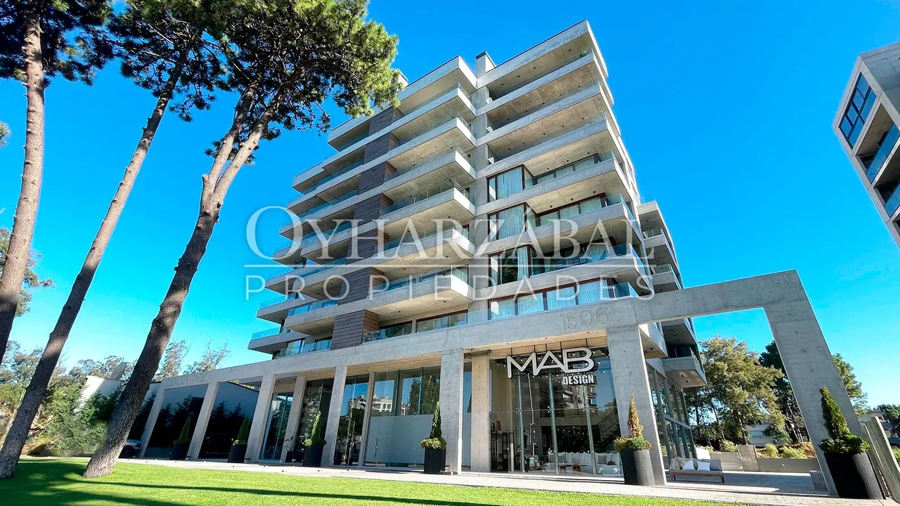 Departamento en Av. Arquitecto Jorge Bunge 1750