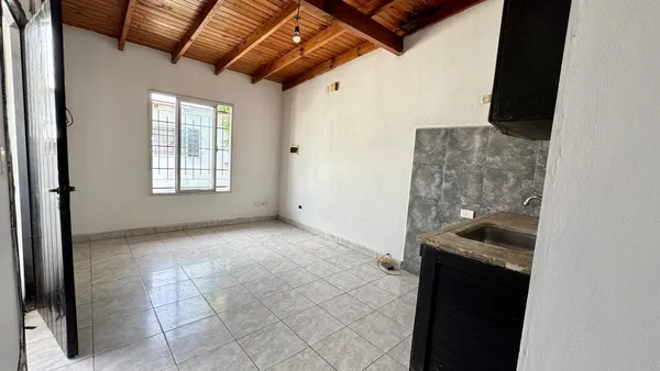 Departamento en General Hornos al 100