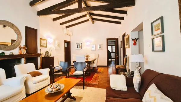Casa en Miralla 77