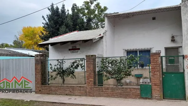 Casa en Avda. Garcia 96