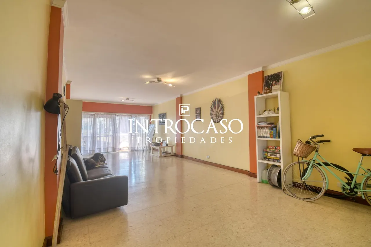 Departamento en Venta Piso 4 Ambientes Con Dependencia