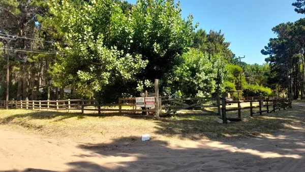Terreno en LA RIOJA Y CALLE 2
