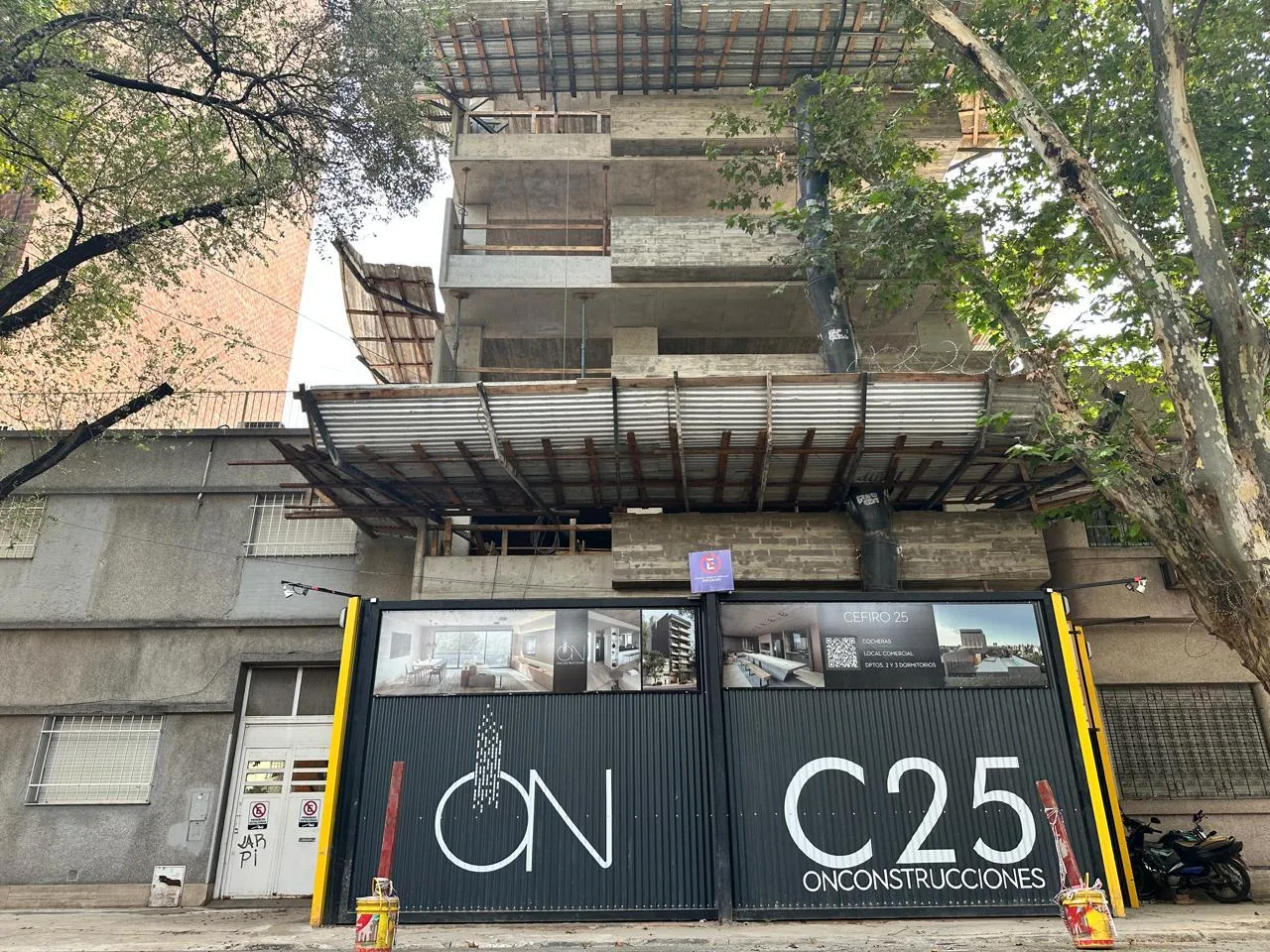 Departamento en Santiago y Urquiza