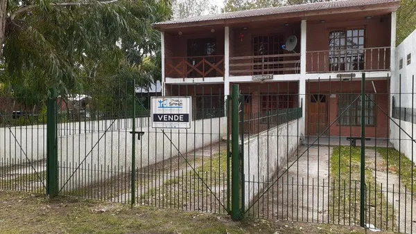 Casa en MADARIAGA al 3000