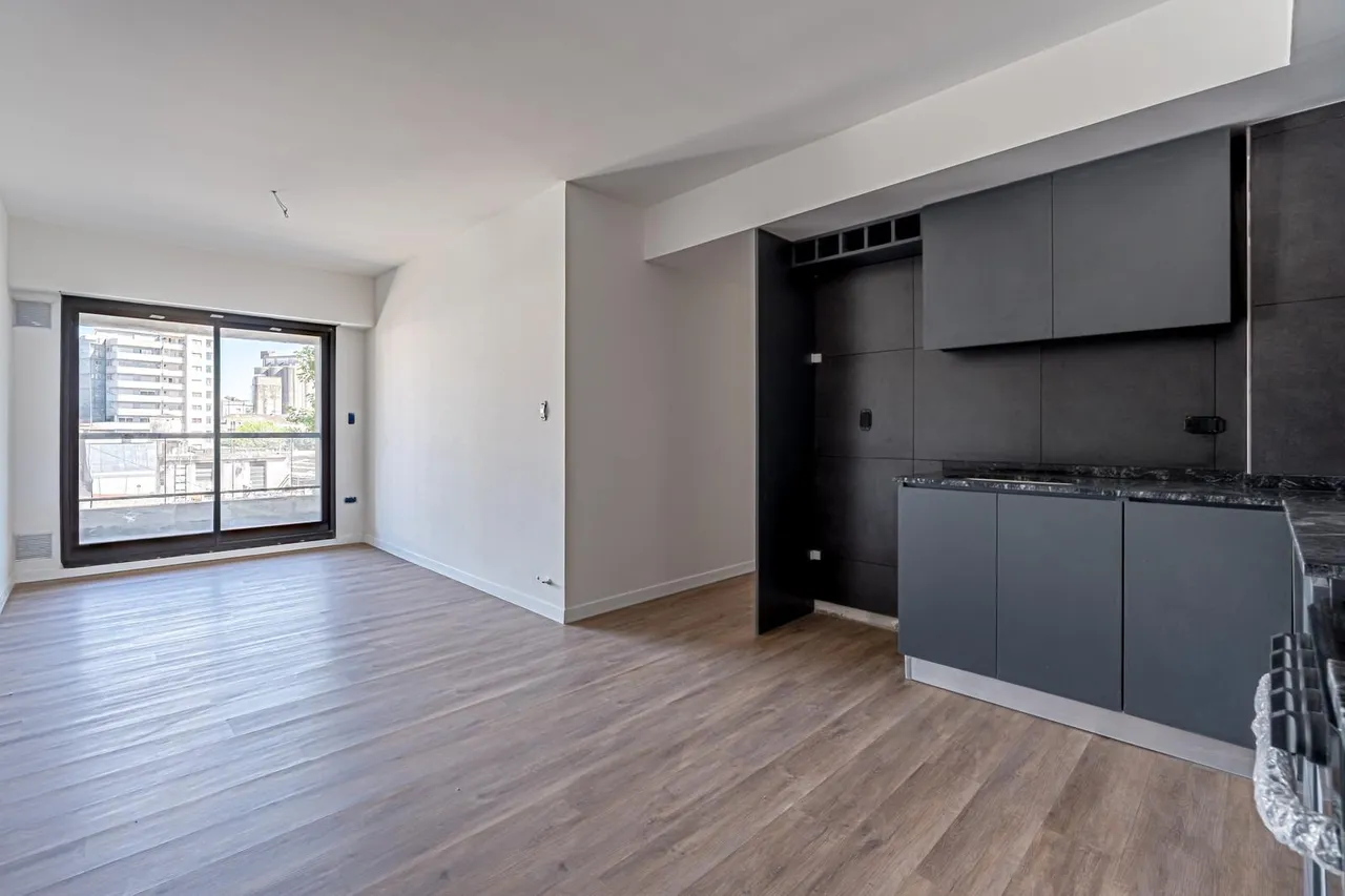 Departamento en Vera Mujica al 100