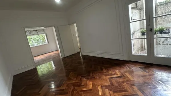 Departamento en Pacheco de Melo al 2800