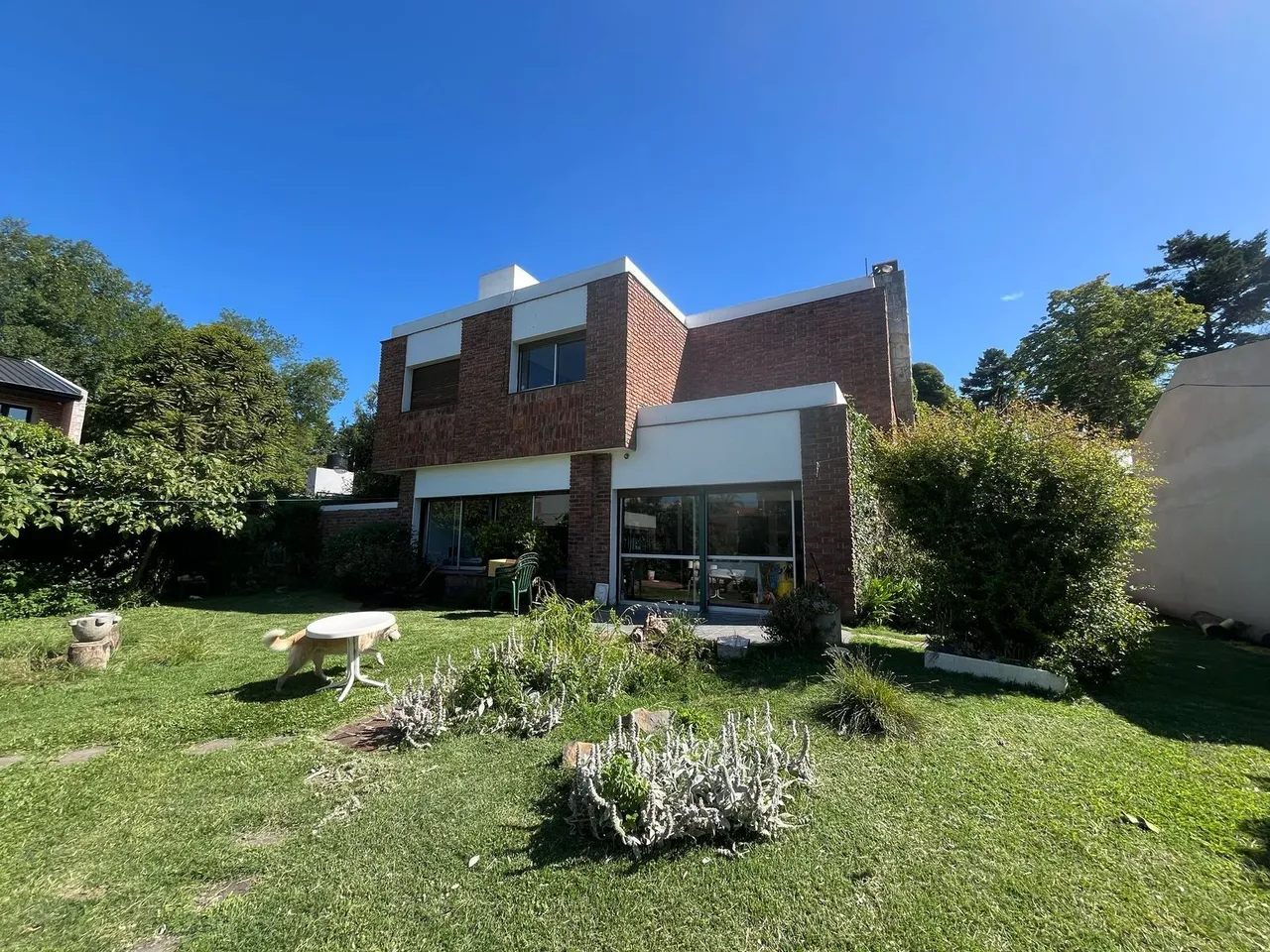 Casa en Quintana al 4000