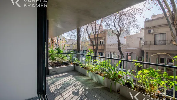 Departamento en Migueletes al 2200