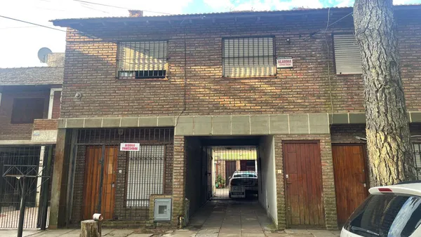 Casa en STROBELL 443