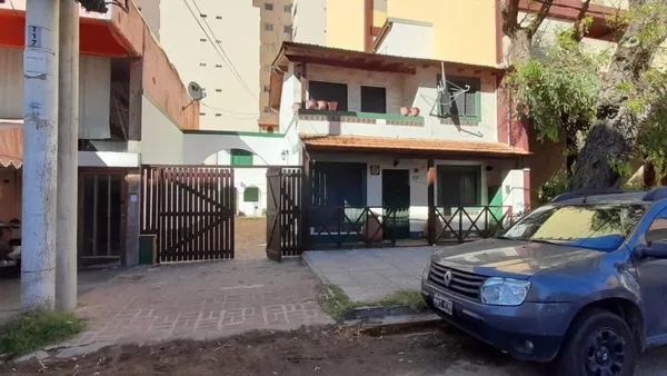 Casa en GUTIERREZ 130