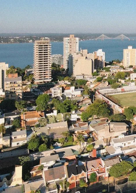 Departamento en Eugenio Ramírez esquina Ivanoswski
