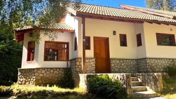 Casa en Calle Confluencia al 400
