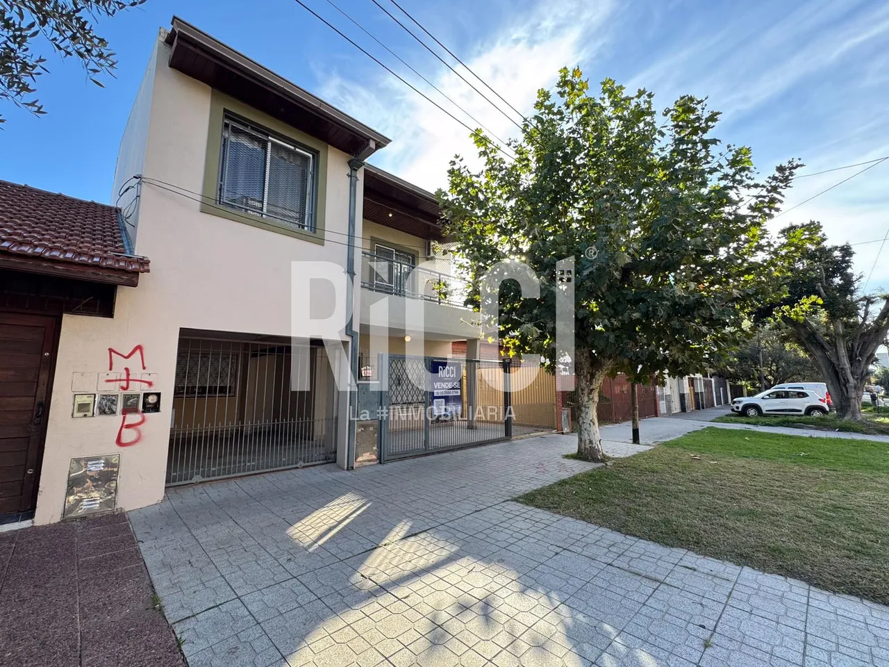 Casa en Casa 4 ambientes en 2 plantas Quilmes Oeste