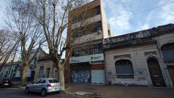 Edificio en 8 e/ 42 y 43 n 509