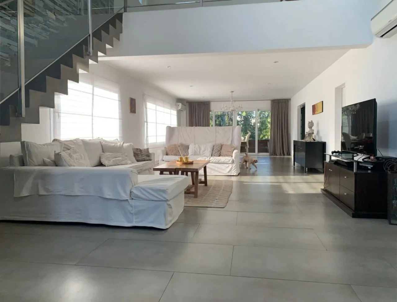 Casa en Barrio Los Lagos Nordelta, casa al agua al 100