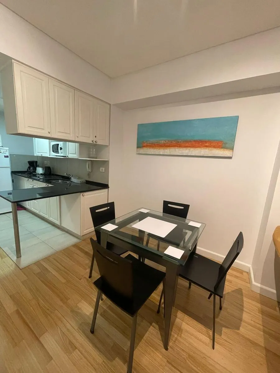 Departamento en Arenales al 2300