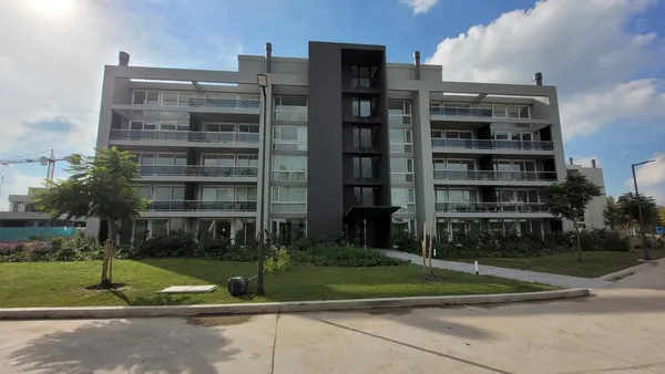 Departamento en Luciernagas Pilar