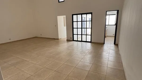 Casa en La Rioja 1100