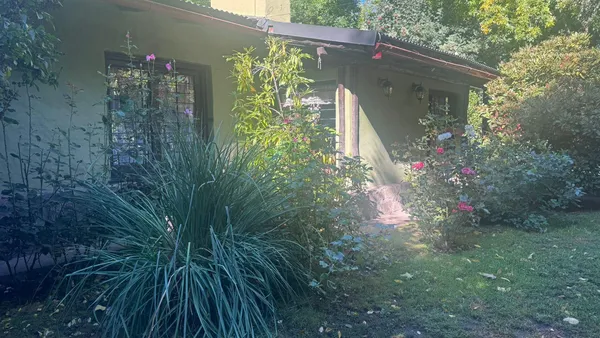 Casa en Rivadavia y 3 de Caballeria