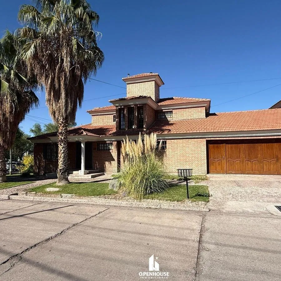 Casa en BARRIO JARDÍN MARISTA
