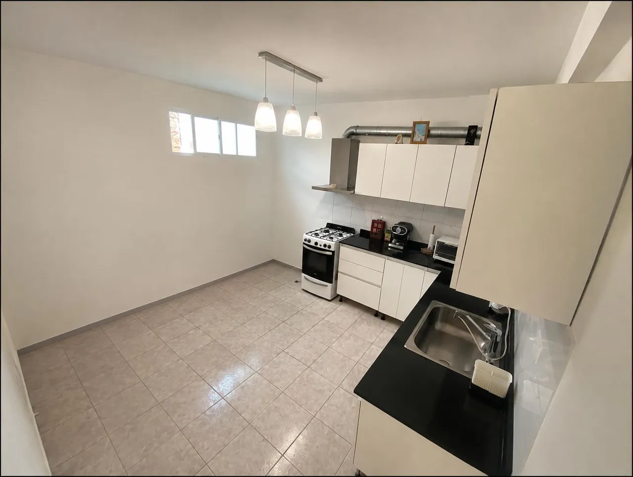 Departamento en Estrada al 2300