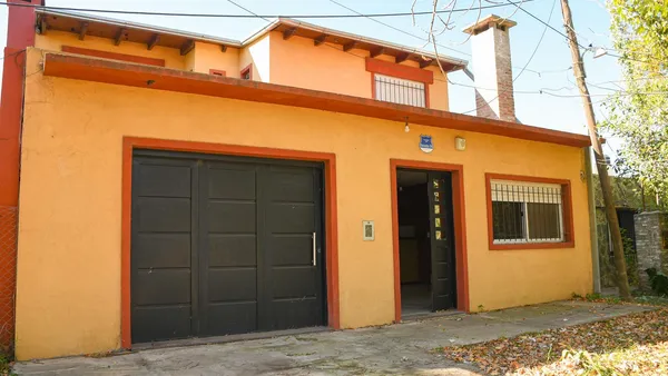 Casa en Las Carretas al 6400