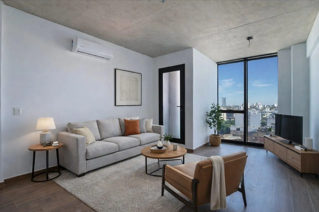 Departamento en Avenida Caseros al 700
