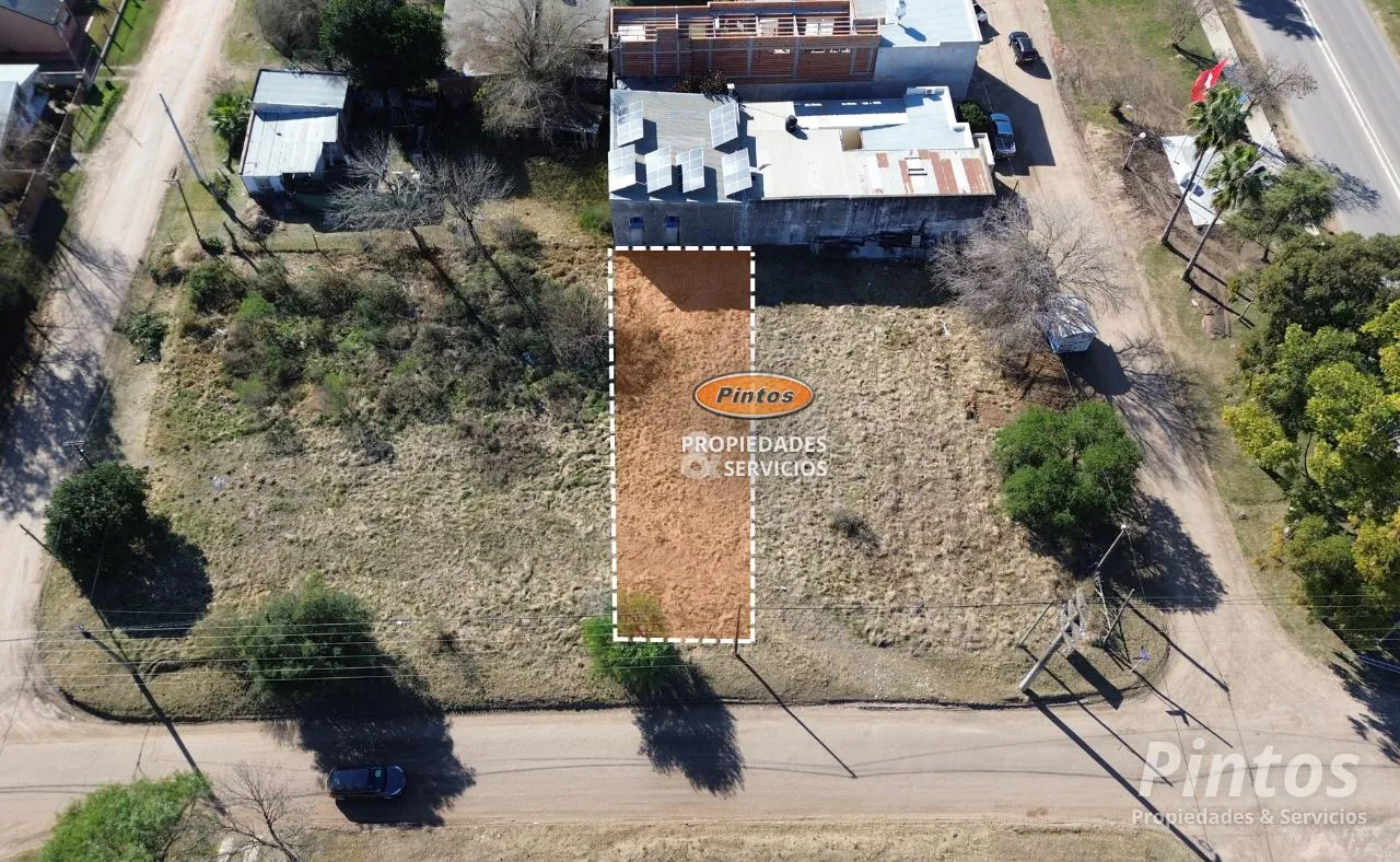 Terreno en Sourigues (a mts de Acceso Dr. Bastián)