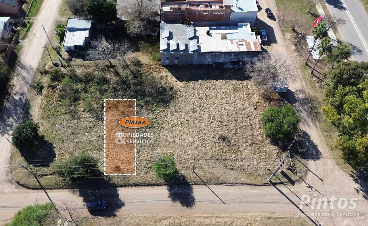 Terreno en Sourigues (a mts de Acceso Dr. Bastián)