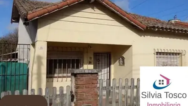Casa en Necochea al 600