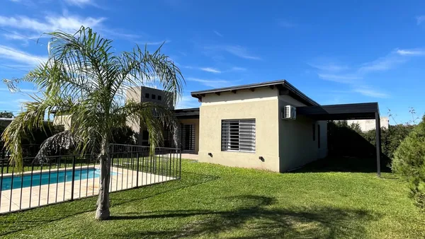 Casa en Jeanmaire al 2100