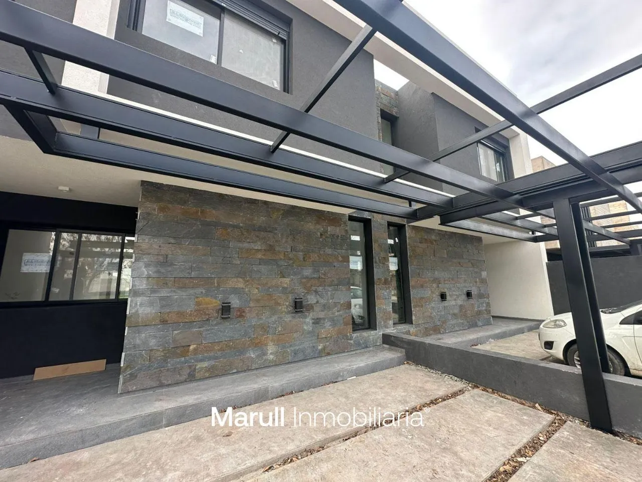 Departamento en Duplex en venta Greenville II de categoria tres dormitorios