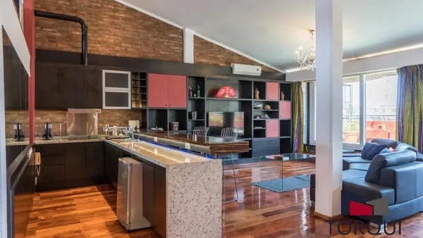 Departamento en Venta de Dos Lofts Conjuntos en Dock 8 Puerto Madero – 303 m² totales, 91m2 de terraza – Cocheras - Alicia Moreau de Justo al 800 - 4to piso