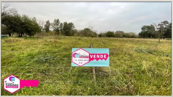 Terreno en Reconquista al 100 Urioste