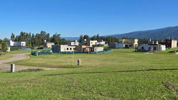 Terreno en Terreno Central en Praderas del Nogal