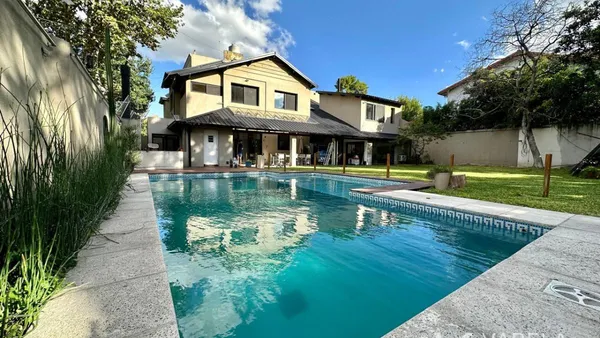 Casa en Rioja al 4000