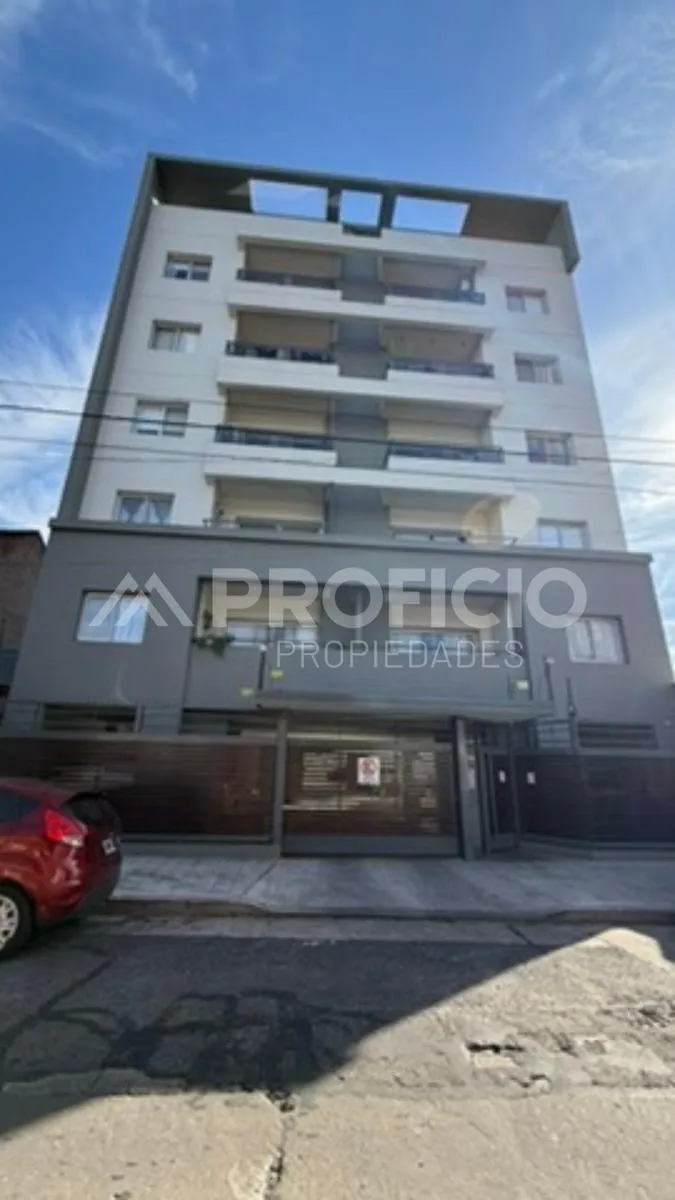 Departamento en Calle 8 al 4700