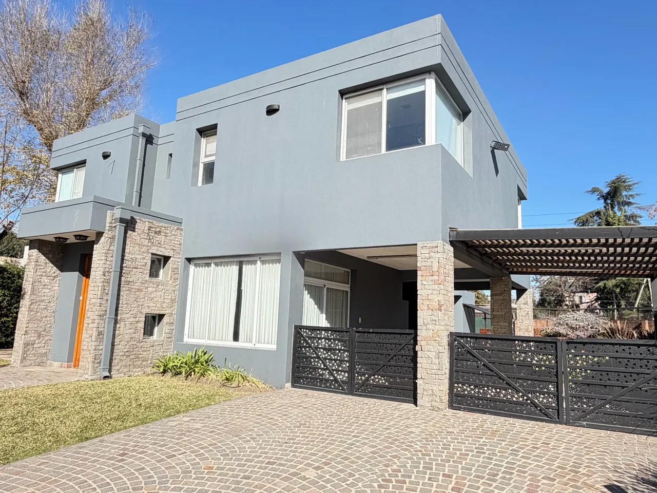 Casa en Horacio Quiroga al 4900