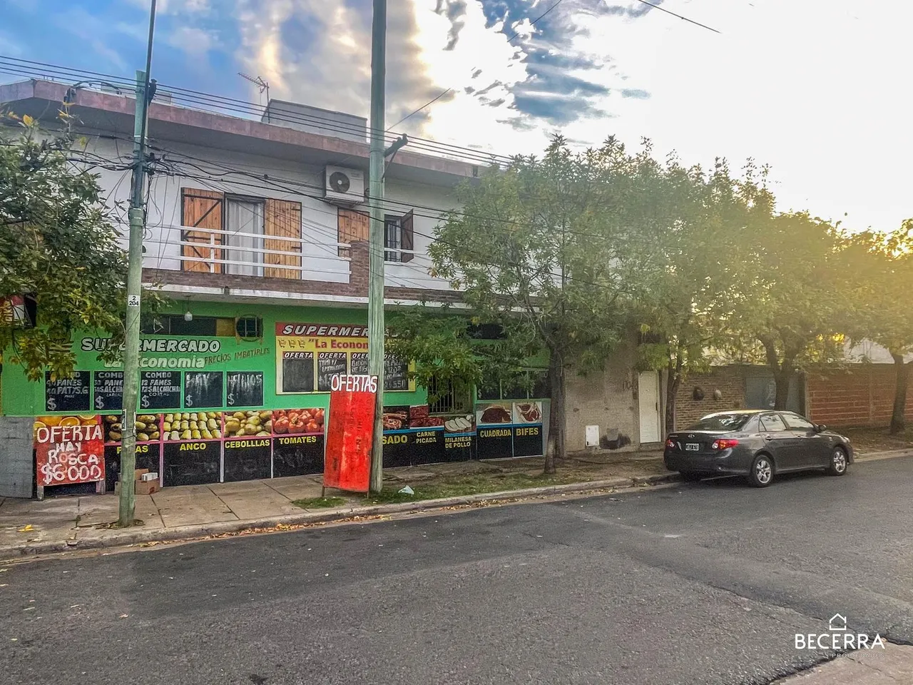 Departamento en Santa Ana al 300