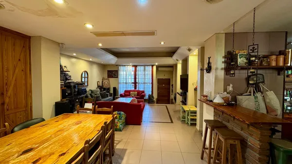 Casa en Ángel Justiniano Carranza al 1000