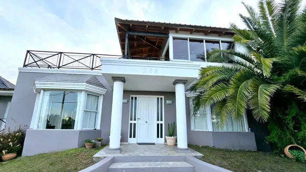 Casa en VILLA DEL LAGO