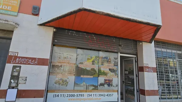 Local Comercial en Hipolito Yrigoyen al 6700