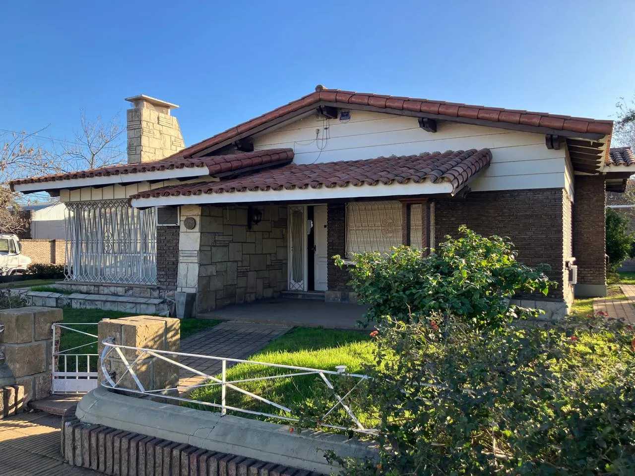 Casa en Sargento Cabral al 835