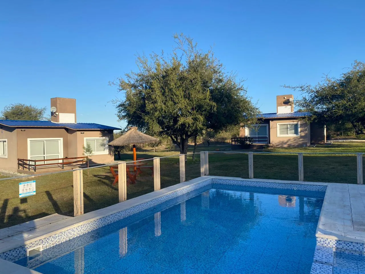 Casa en Los sauces al 100