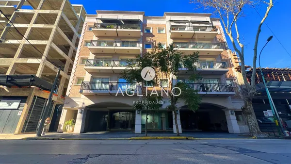 Departamento en Alsina al 2900