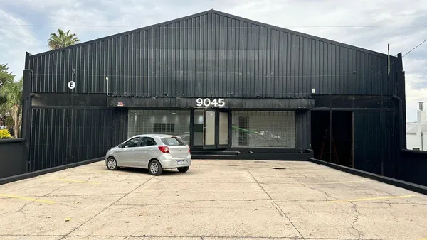 Local Comercial en Eva Peron al 9000