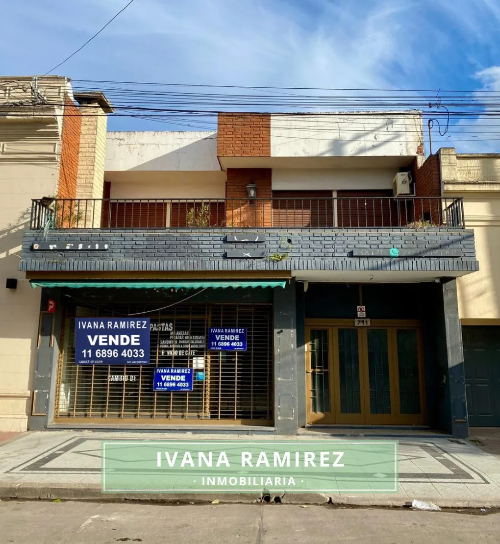 Casa en Bartolomé Mitre al 700